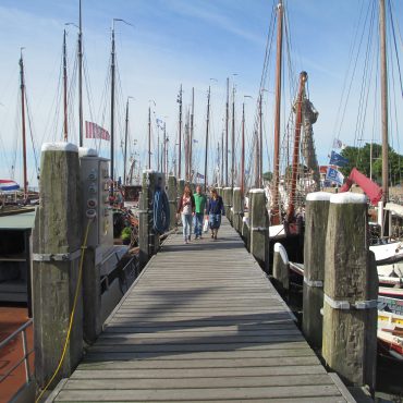 Jachthaven Terschelling. Poort Werelderfgoed Waddenzee.